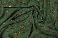 ткань зеленое кади с полевыми цветами Италия