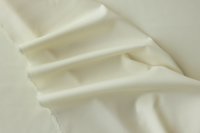 ткань костюмная шерсть молочного цвета