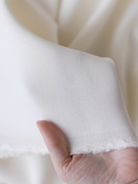 ткань креп шерсть молочного цвета