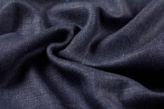 ткань лен с шерстью джинсового цвета костюмно-плательная лен однотонная синяя Италия
