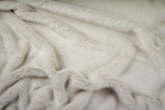 ткань молочный искусственный мех искусственный мех полиэстер однотонная белая Италия