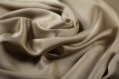 ткань атласное кади песочного цвета Италия