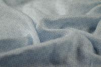 ткань полупрозрачный белый лен с геометричным голубым рисунком