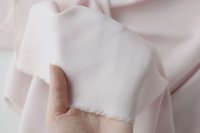ткань нежно-розовый шелк с вискозой
