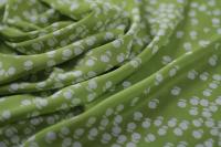 ткань зеленый крепдешин с белыми цветочками