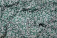 ткань зеленый крепдешин с эластаном и белыми ромашками