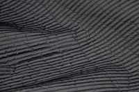 ткань Плащевка стеганая черная плащевка полиэстер в полоску черная Италия