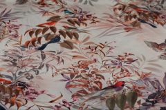 ткань шелковый крепдешин с цветами и птицами сатин шелк цветы розовая Италия