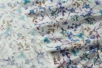 ткань хлопковый поплин с голубыми цветочками и эластаном