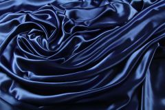 ткань синее атласное кади из вискозы кади вискоза однотонная синяя Италия