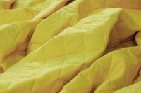 ткань стеганая плащевка цвета хаки с желтым