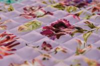 ткань стеганая плащевка розовая с цветами