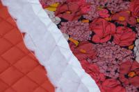 ткань стеганая плащевка красная с цветами