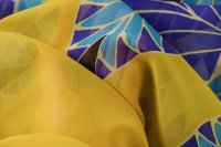 ткань желтая с синими геометрическими цветами