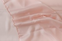 ткань подкладочная ткань нежно-розового цвета