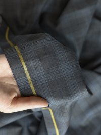 ткань серая шерсть в голубую клетку