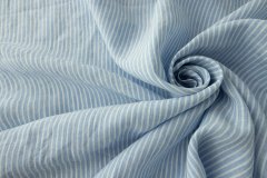 ткань лен в бело-голубую полоску костюмно-плательная лен в полоску белая Италия
