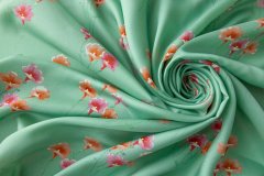 ткань светло-мятный твил с цветами твил шелк цветы зеленая Италия