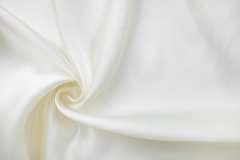 ткань дюшес молочного цвета дюшес шелк однотонная белая Италия