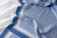 ткань бело-голубой шелк для платка