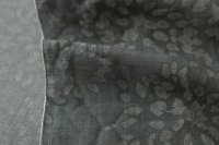ткань шерстяная серая марлевка с цветами