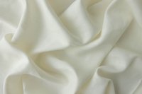 ткань костюмно-плательный молочный лен