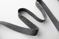 ткань киперная лента серого цвета фурнитура шерсть однотонная серая Италия