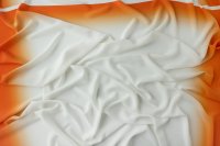 ткань белый крепдешин с оранжевыми полосами (деграде)