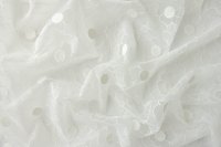 ткань сетка белого цвета с ромашками