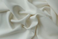 ткань шелковое кади молочного цвета
