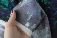 ткань сатин из шелка от Диор с животными
