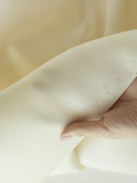 ткань органза молочного цвета