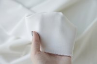 ткань белая костюмная шерсть с эластаном