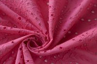 ткань шитье ярко-розовое (светлая фуксия) с цветами