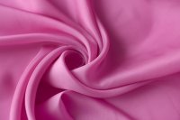 ткань батик розового цвета
