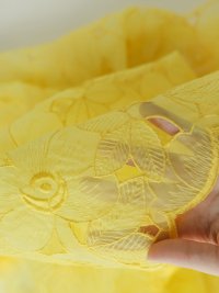 ткань желтая органза с вышивкой
