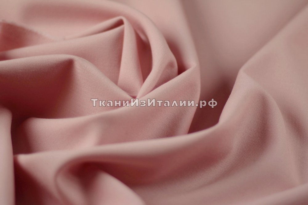 ткань персиковый габардин, костюмно-плательная шерсть однотонная персиковая Италия