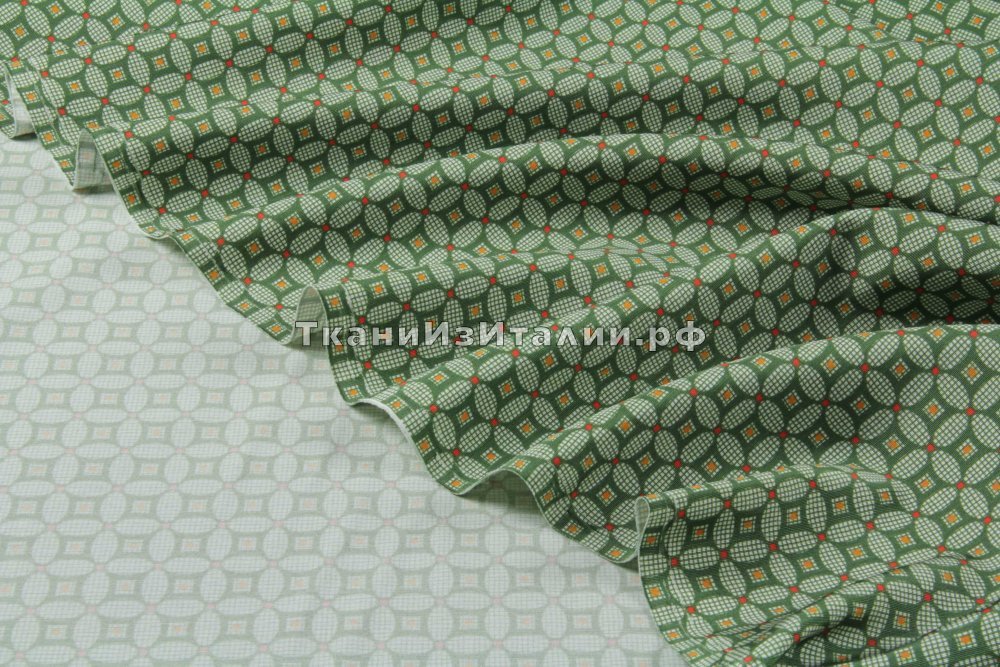 ткань зеленая шерсть с шелком  с геометричным рисунком, костюмно-плательная шерсть иные зеленая Италия