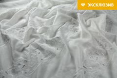 ткань шитье на белом маркизете (цветы в полосках) шитье шелк в полоску белая Италия