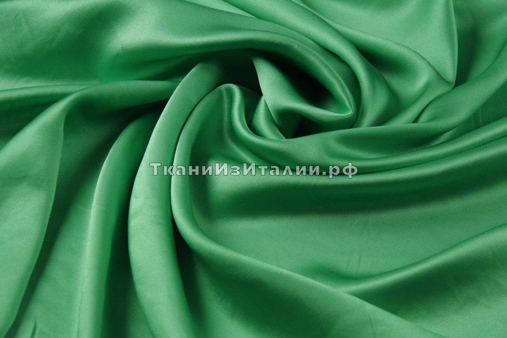 ткань шелковый атлас (вареный)  зеленое яблоко, атлас шелк однотонная зеленая Италия
