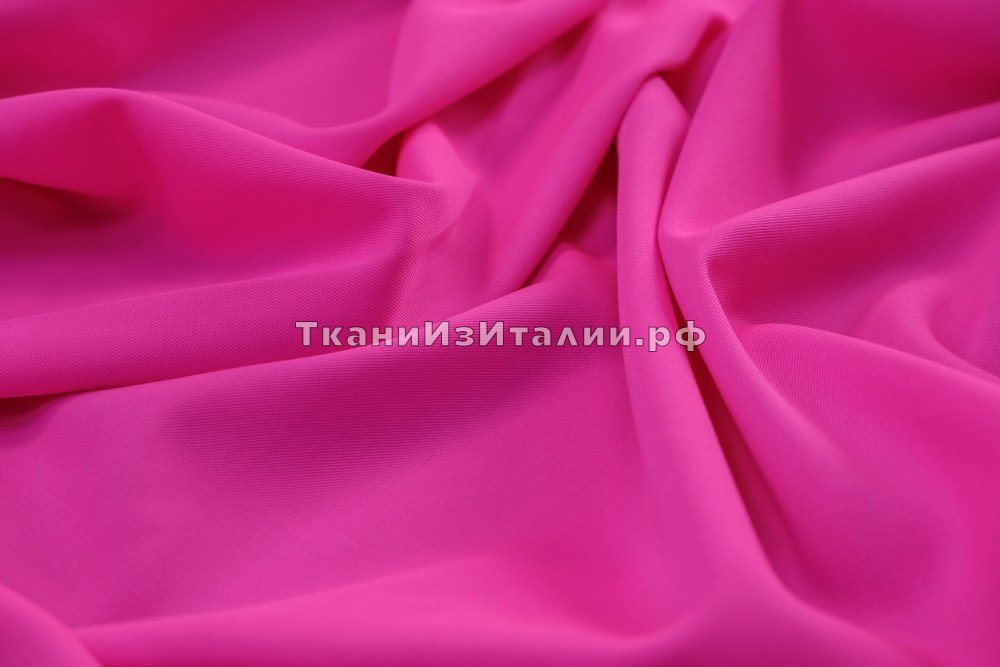 ткань шерсть фуксия, костюмно-плательная шерсть однотонная розовая Италия