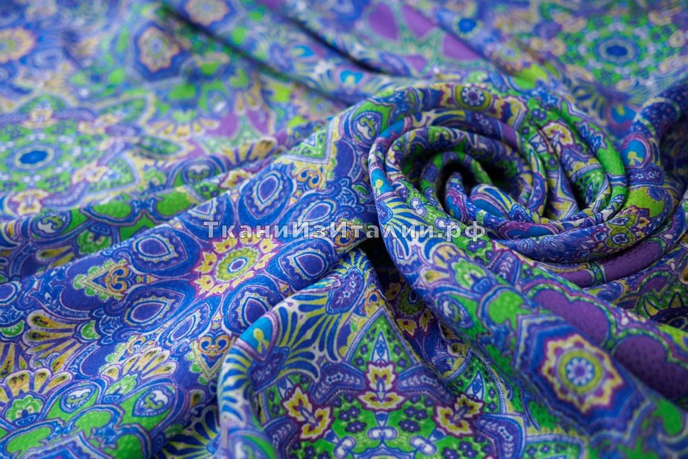 ткань жаккардовый шелк с  разноцветными цветами, жаккард шелк цветы разноцветная Италия