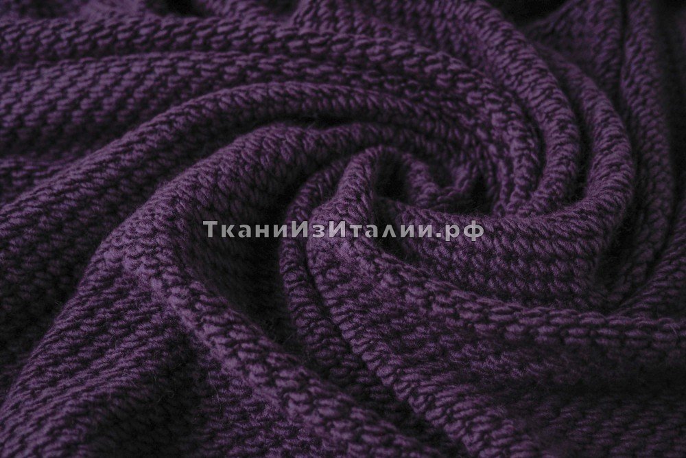 ткань шерстяное букле фиолетового цвета, пальтовые шерсть однотонная фиолетовая Италия
