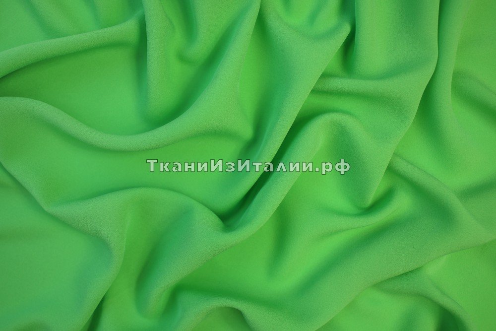 ткань салатовый креповый шелк, крепшифон шелк однотонная зеленая Италия