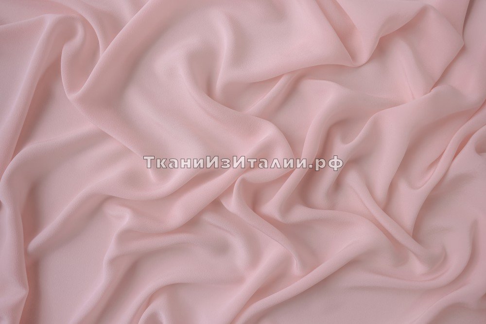 ткань крепдешин белесо-розовый, крепдешин шелк однотонная розовая Италия