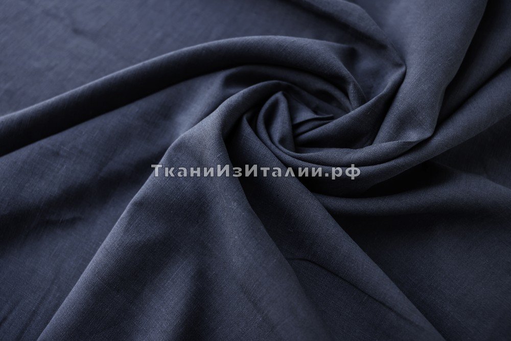 ткань поплин из шерсти и хлопка синего цвета, костюмно-плательная шерсть однотонная синяя Италия