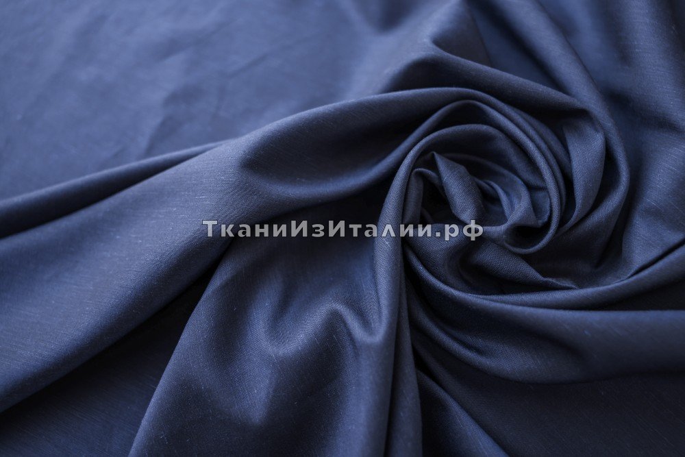 ткань костюмная шерсть синего цвета , костюмно-плательная шерсть однотонная синяя Италия