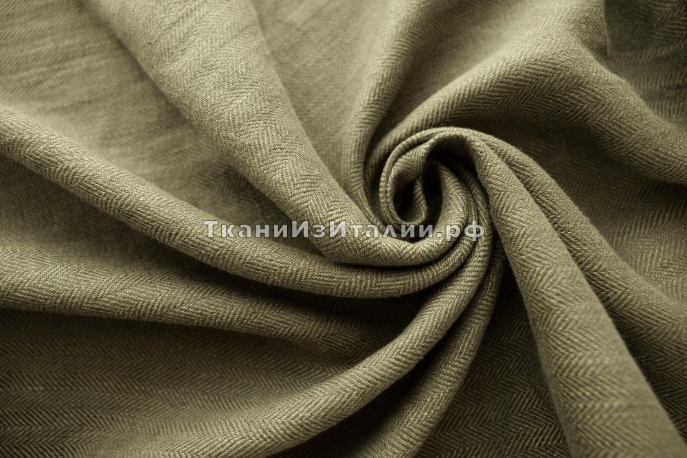 ткань костюмный лен в елочку цвета хаки, костюмно-плательная лен иные коричневая Италия