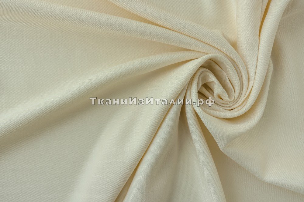 ткань костюмно-плательная вискоза с эластаном сливочного цвета, костюмно-плательная вискоза однотонная белая Италия