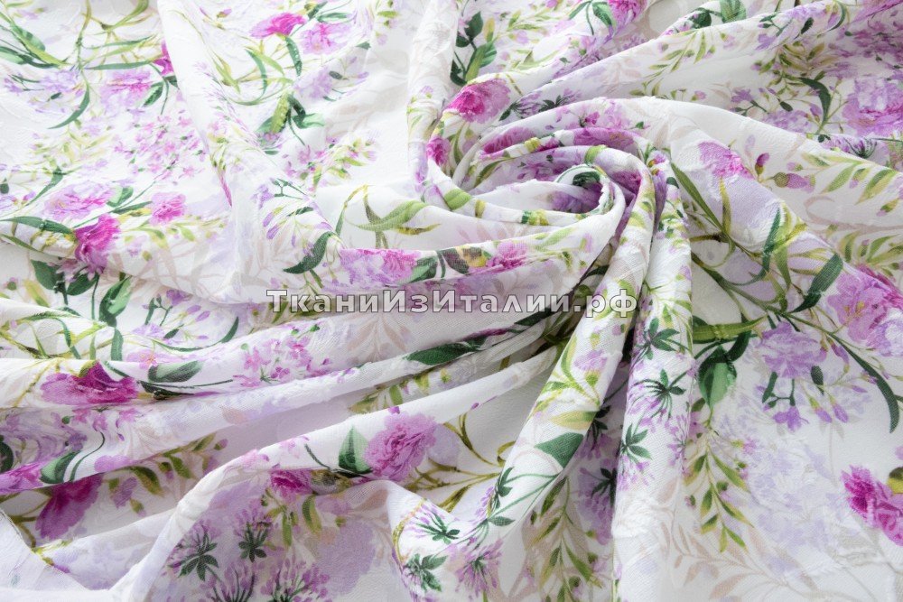 ткань филькупе белое с розовыми и светло-фиолетовыми цветами, филькупе хлопок цветы белая Италия
